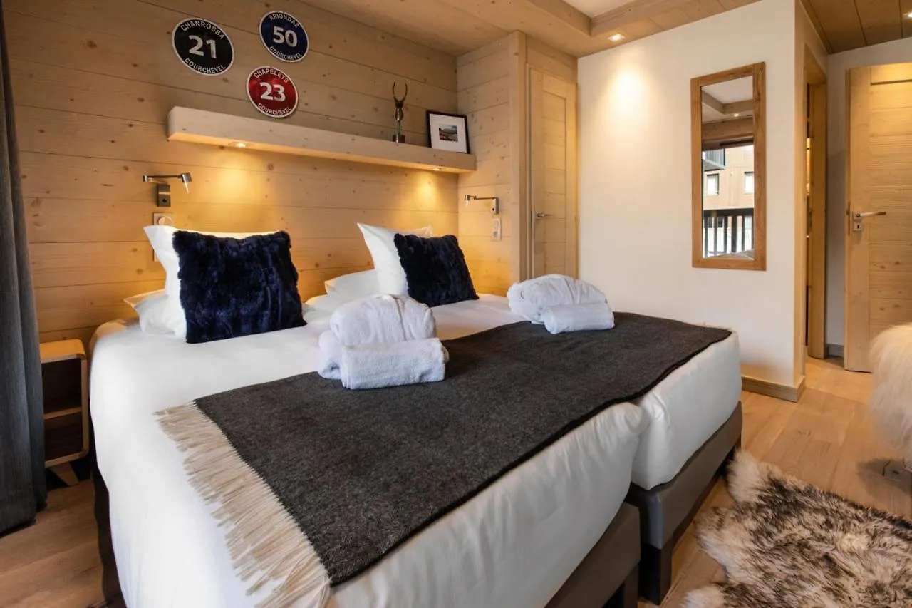 Mammoth Lodge By Alpine Resorts Courchevel Apartment