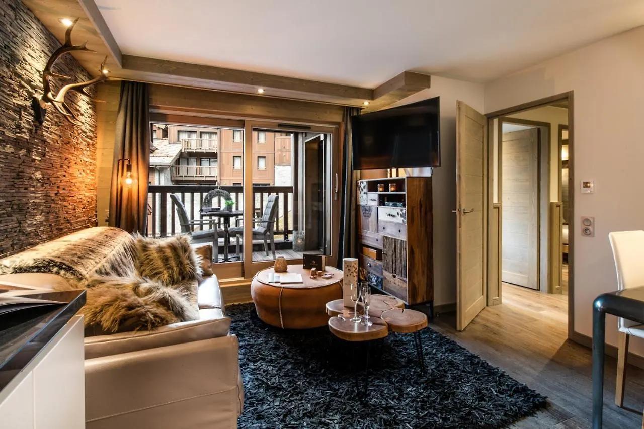 Mammoth Lodge By Alpine Resorts Courchevel Apartment
